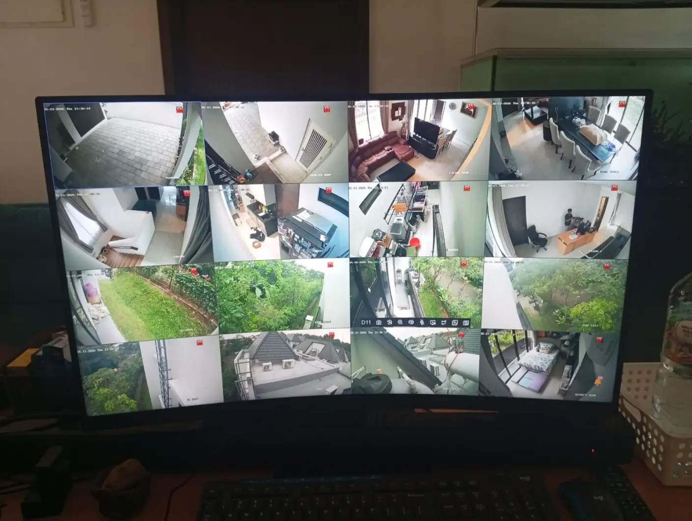 Hasil instalasi CCTV untuk pemantauan berbagai area hotel
